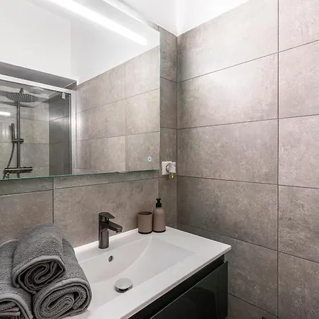 L'ornano - Maison Climatisée Avec Piscine *